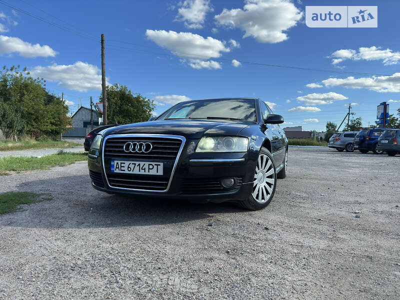 Audi A8 (2003)