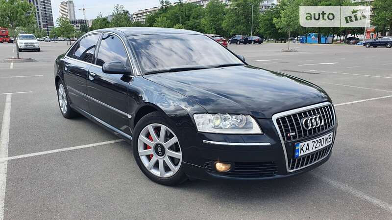 Audi A8 (2007)