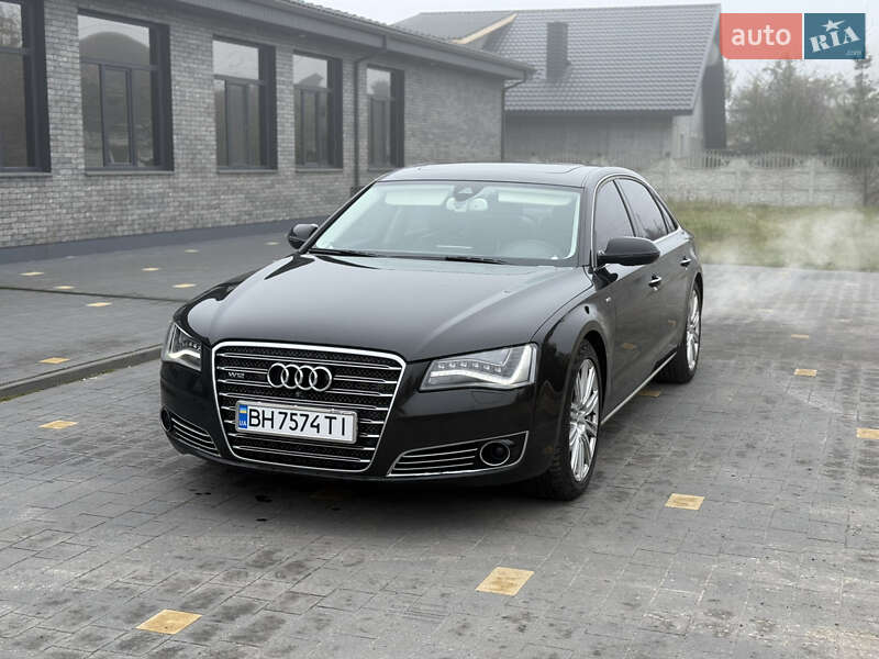 Audi A8 (2012)