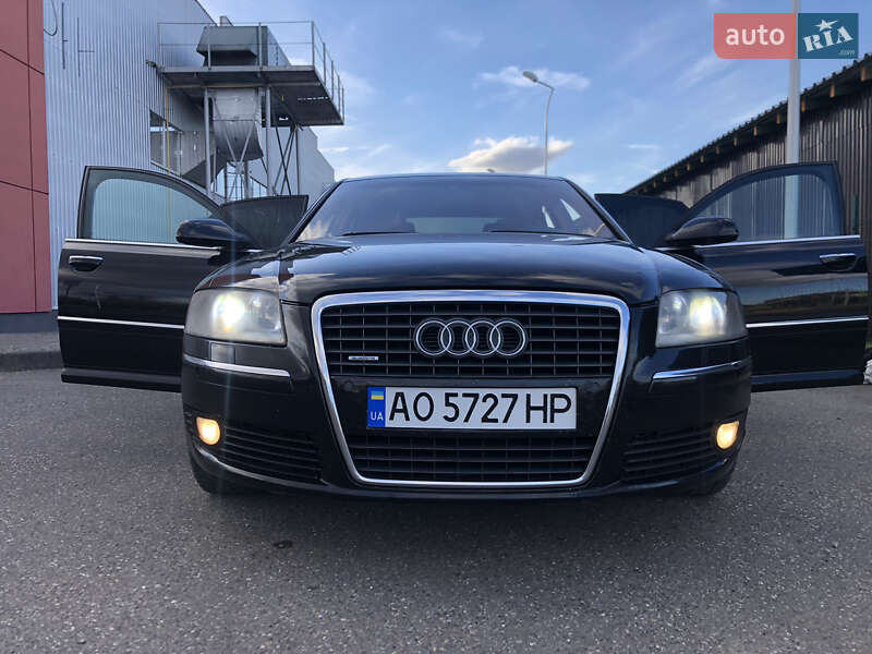 Audi A8 (2007)