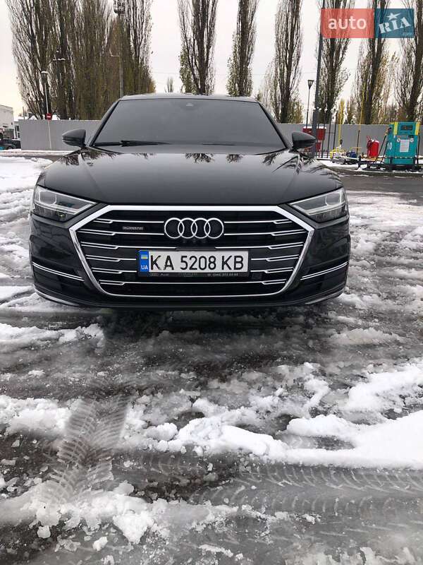 Audi A8 (2021)