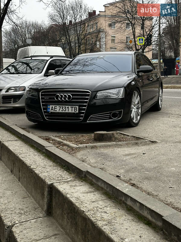 Audi A8 (2012)