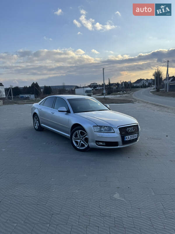 Audi A8 (2008)