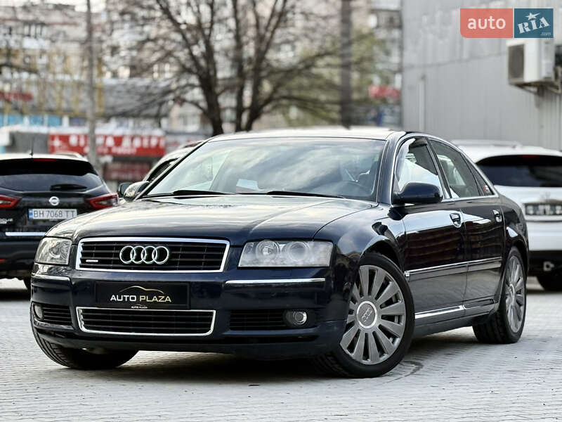 Audi A8 (2004)