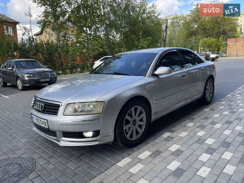 Audi A8 (2005)