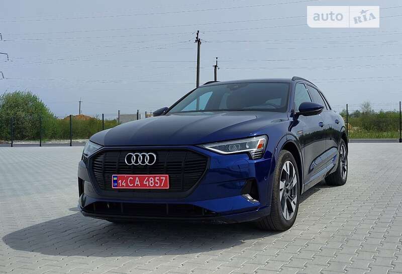 Audi E-tron (2021)