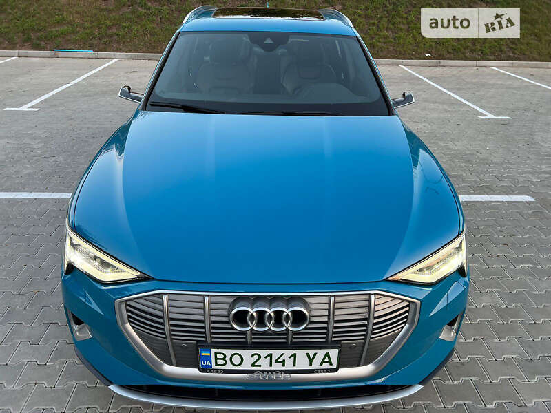 Audi E-tron (2019)