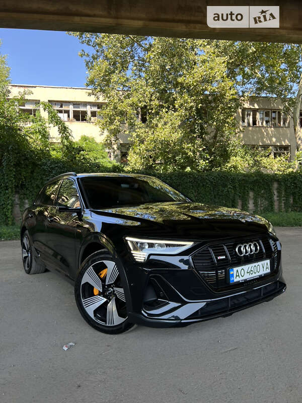Audi E-tron (2020)