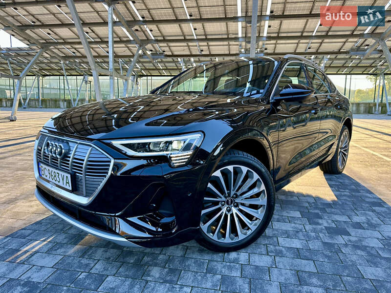 Audi E-tron (2022)