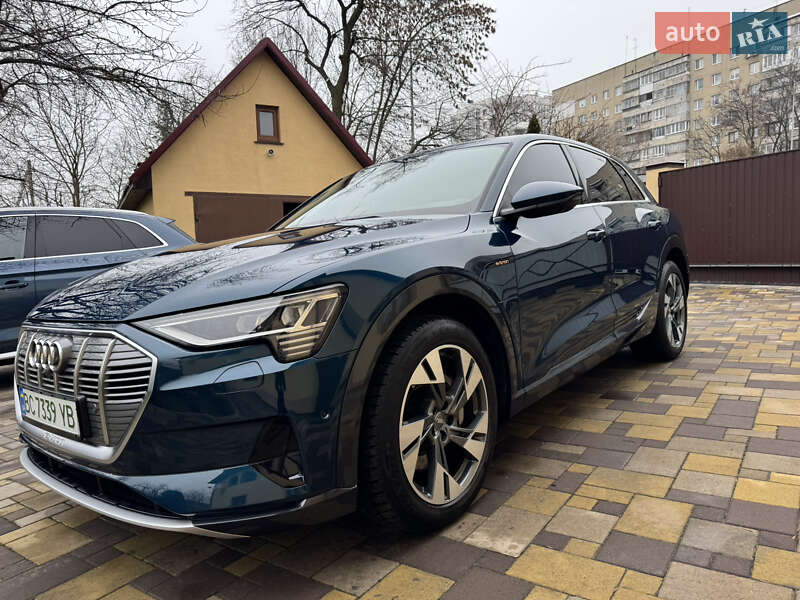 Audi E-tron (2020)
