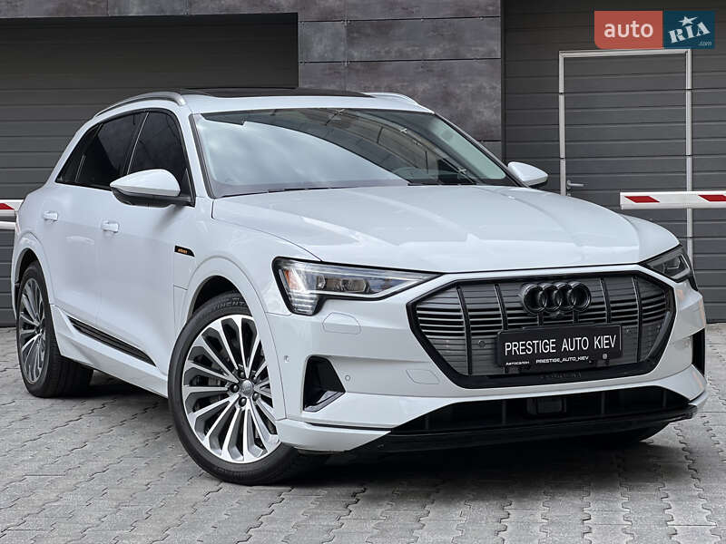 Audi E-tron (2019)