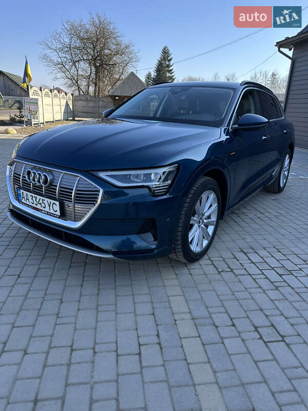 Audi E-tron (2020)