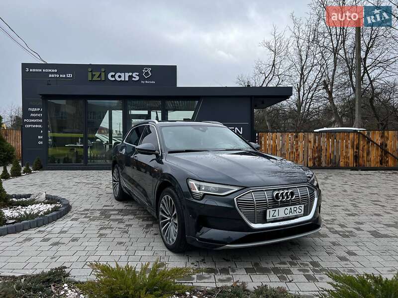 Audi E-tron (2019)