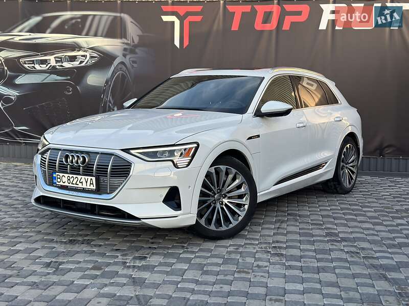 Audi E-tron (2019)
