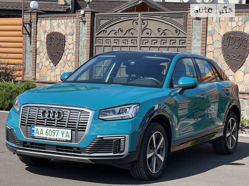 Audi E-tron (2021)