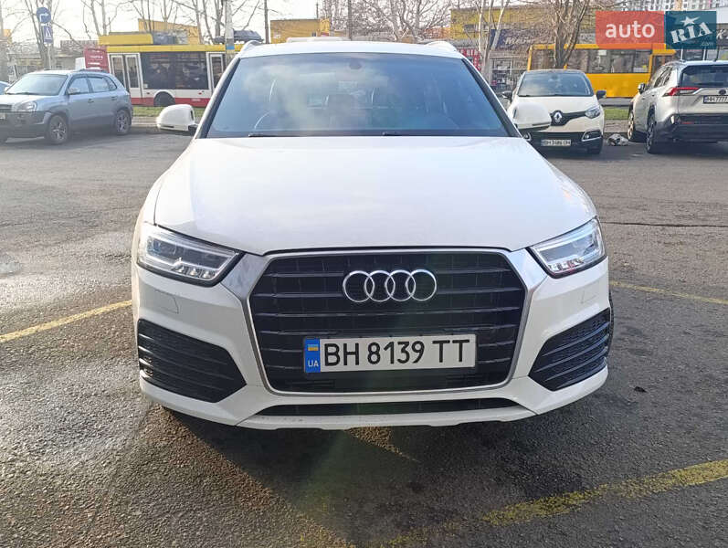 Audi Q3 (2016)