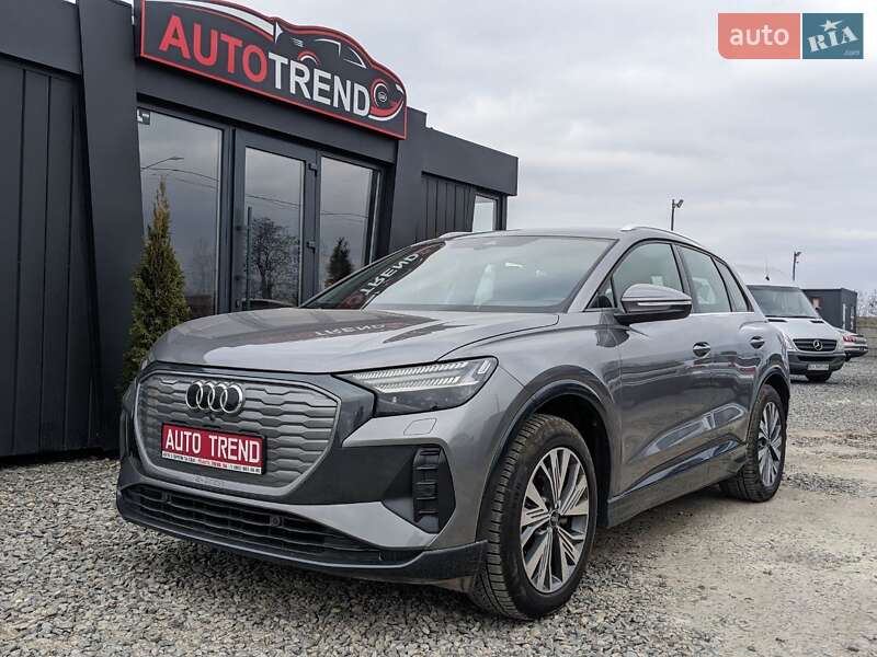 Audi Q4 e-tron (2021)