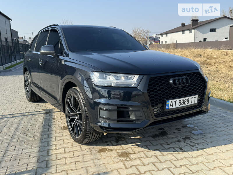 Audi Q7 (2016)