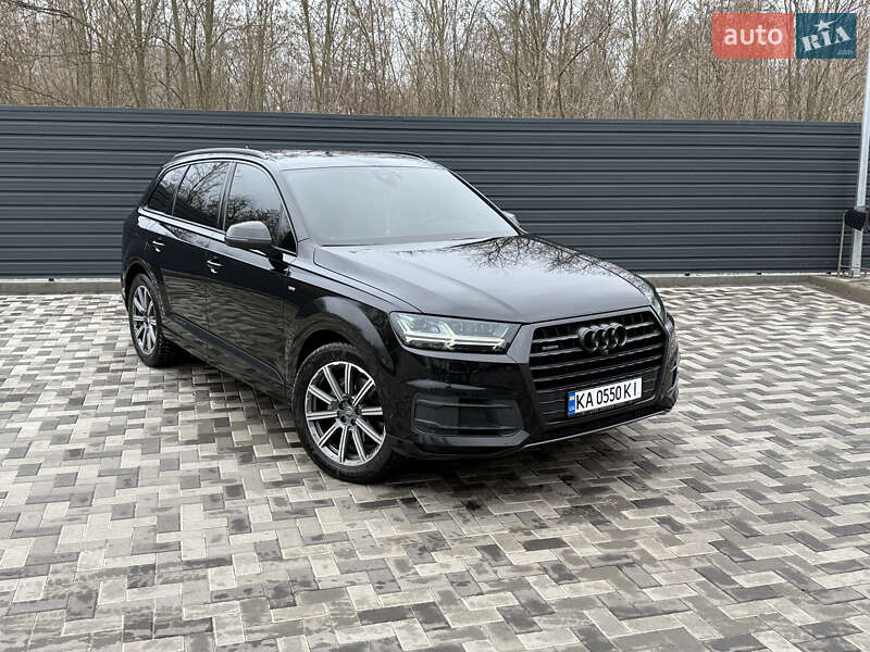 Audi Q7 (2019)