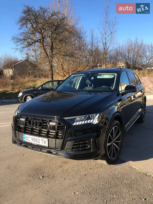 Audi Q7 (2023)