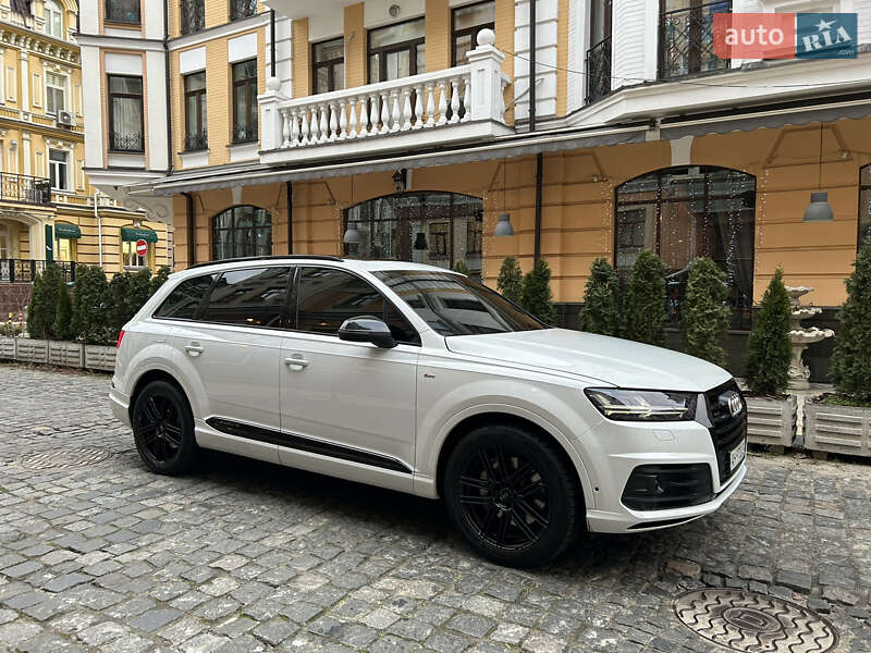 Audi Q7 (2015)