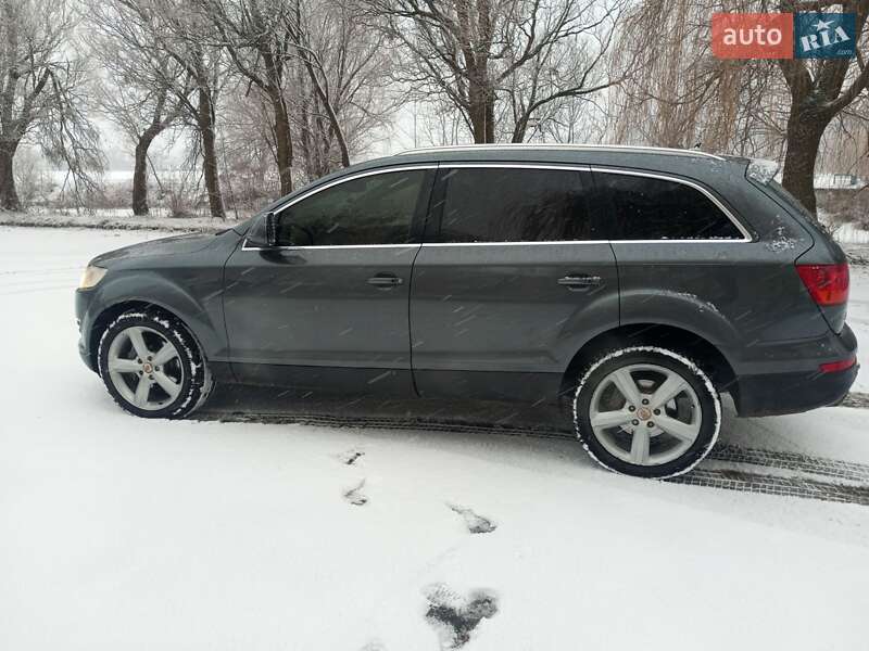 Audi Q7 (2007)