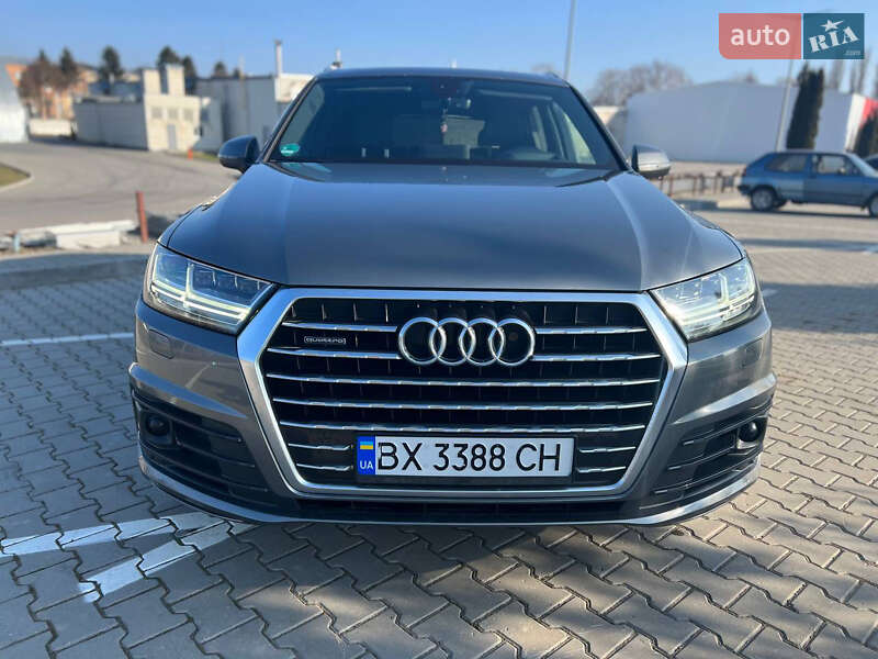 Audi Q7 (2016)