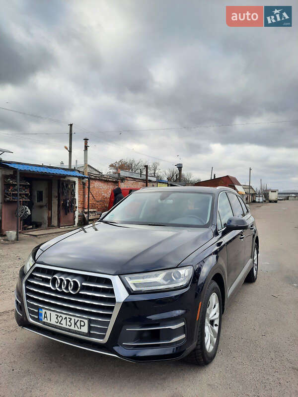 Audi Q7 (2017)