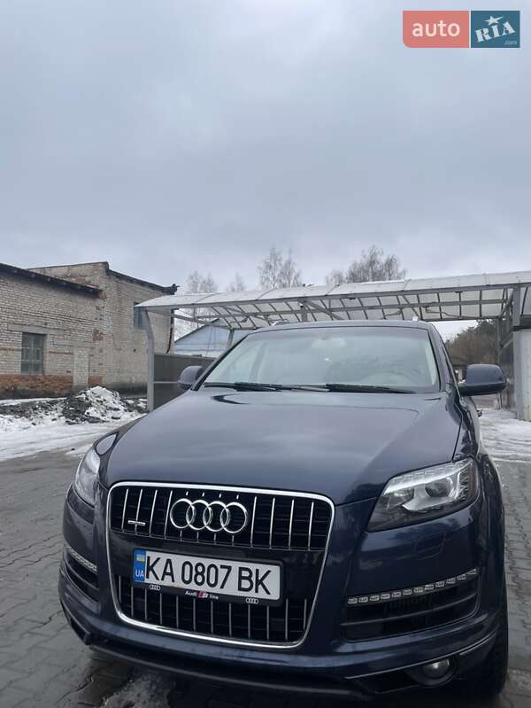 Audi Q7 (2013)