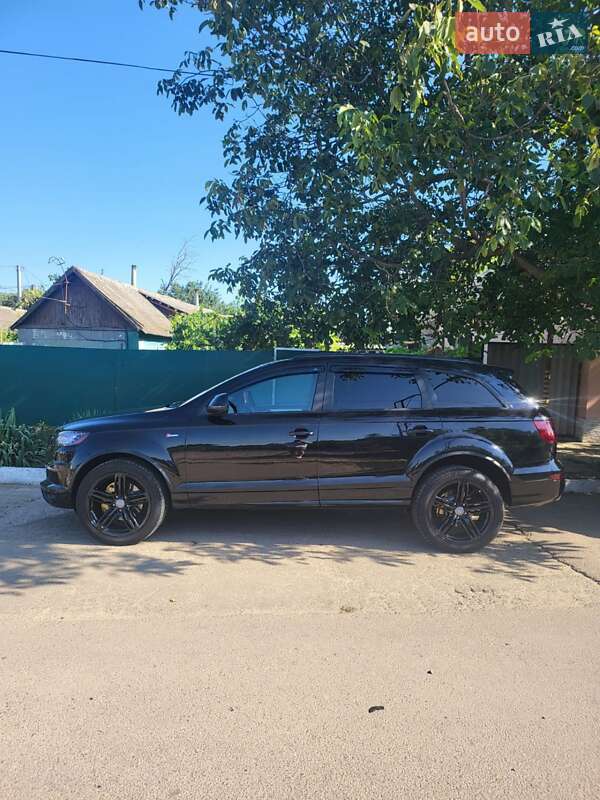 Audi Q7 (2013)