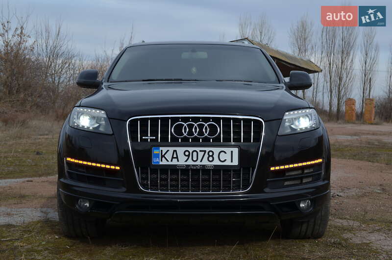 Audi Q7 (2011)