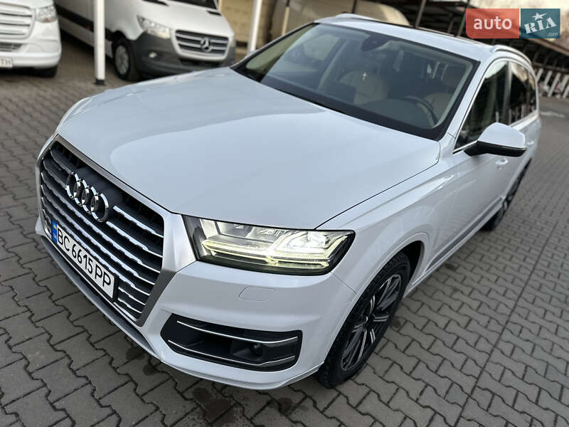 Audi Q7 (2016)