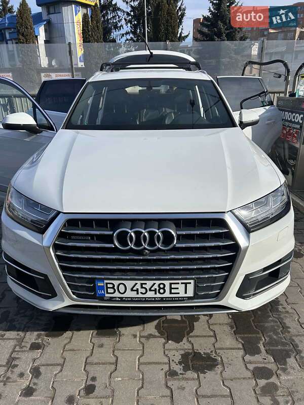 Audi Q7 (2015)