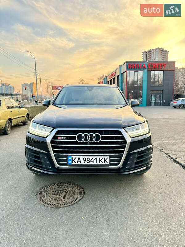 Audi Q7 (2019)
