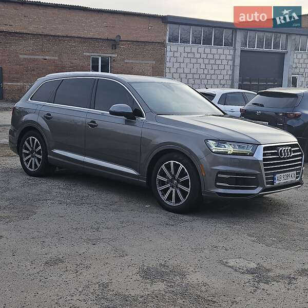 Audi Q7 (2017)