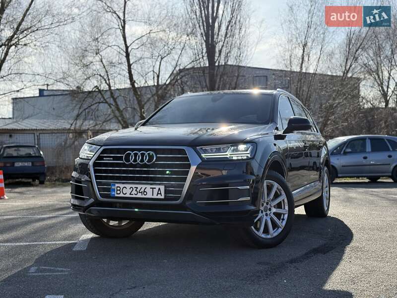 Audi Q7 (2016)