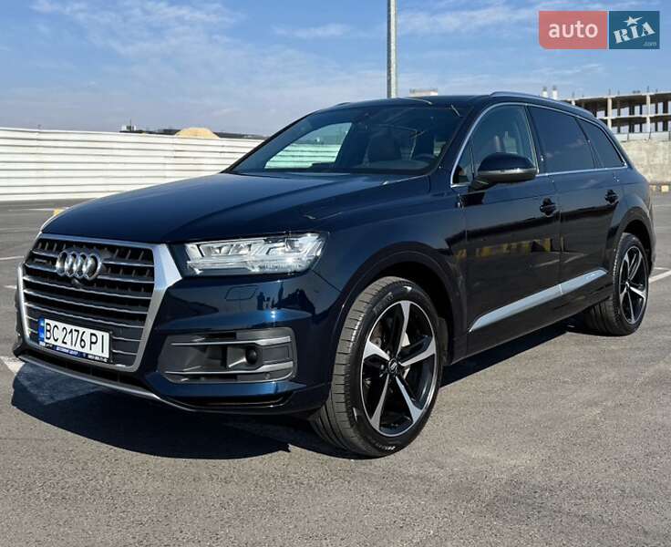 Audi Q7 (2017)
