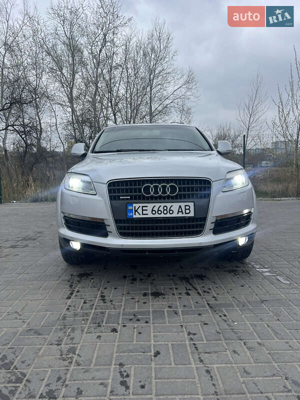 Audi Q7 (2007)