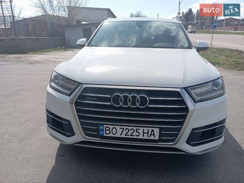 Audi Q7 (2018)