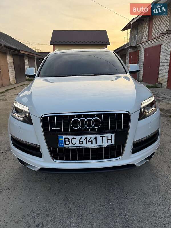 Audi Q7 (2013)