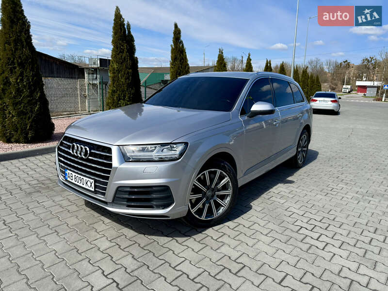 Audi Q7 (2017)