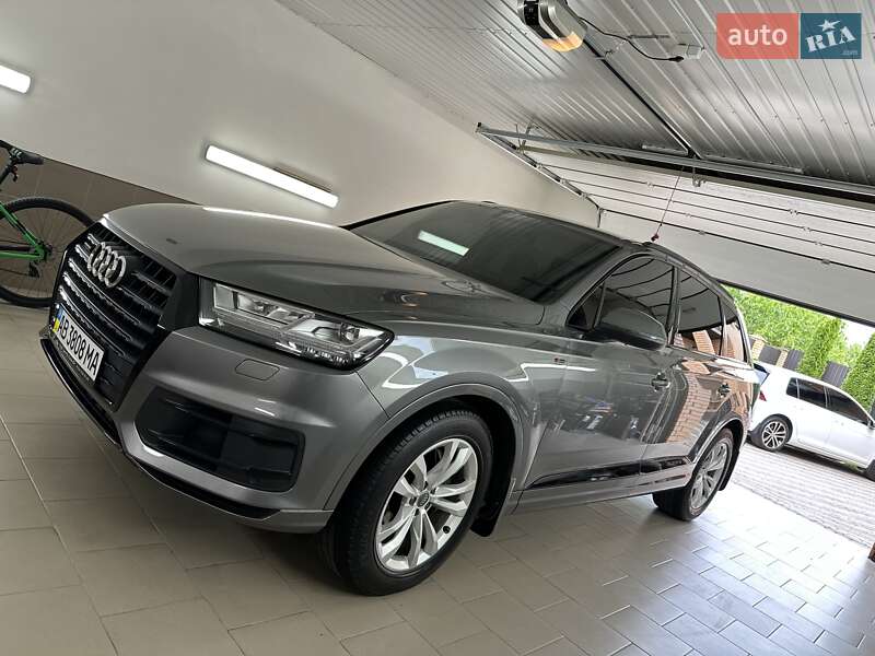 Audi Q7 (2017)