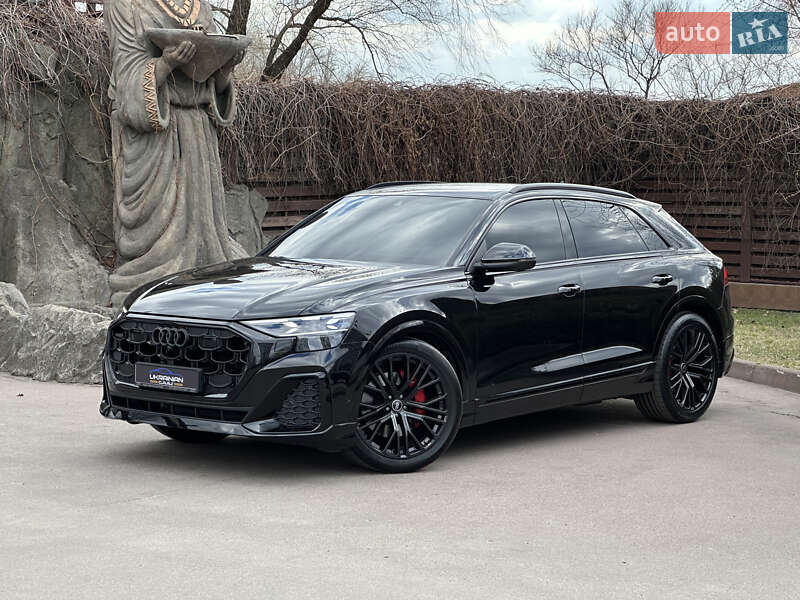 Audi Q8 (2024)