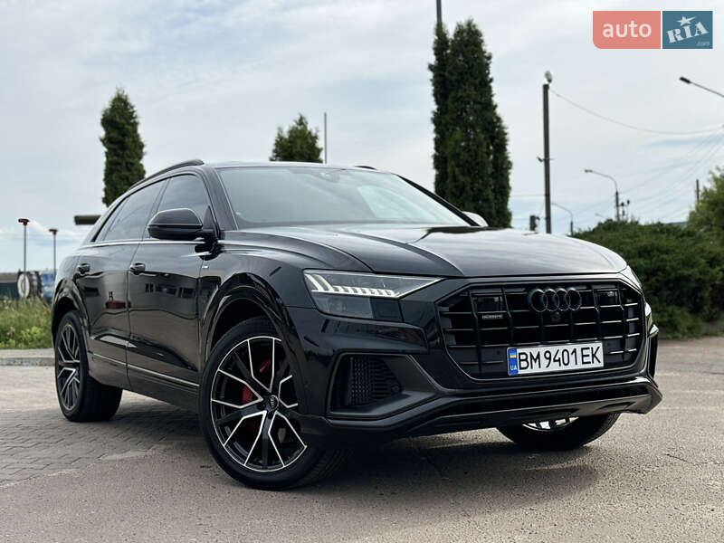 Audi Q8 (2019)