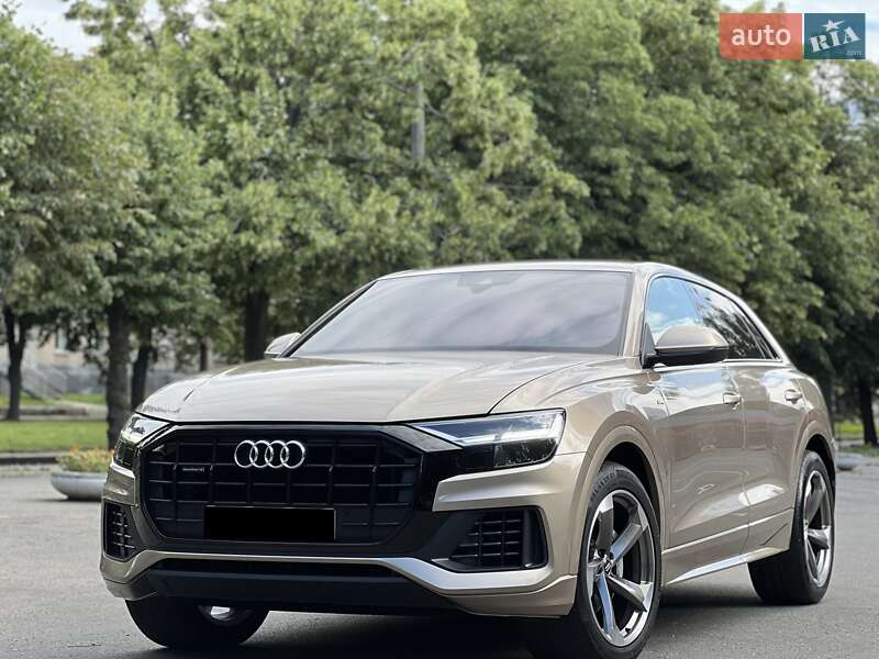 Audi Q8 (2018)