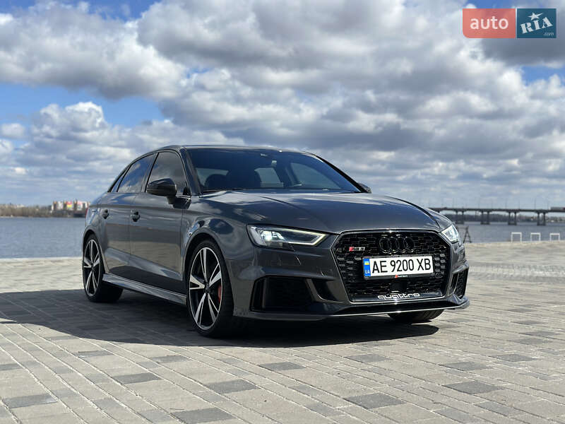 Audi Rs3 (2018)