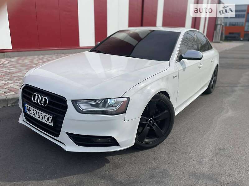 Audi S4 (2011)