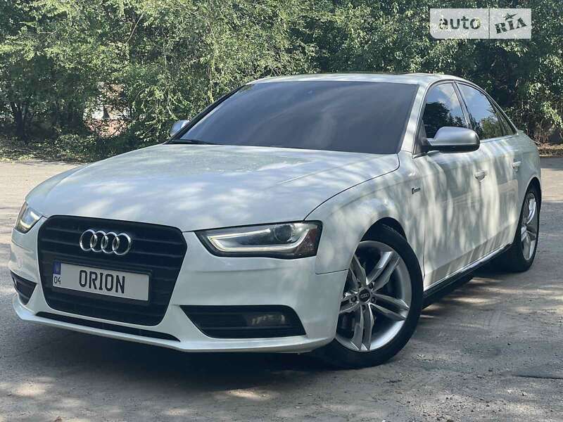 Audi S4 (2011)