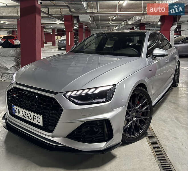 Audi S4 (2018)