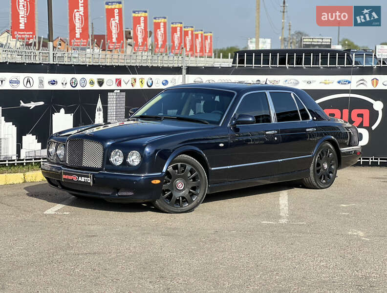 Bentley Arnage (2005)